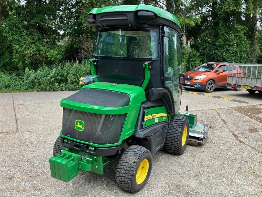 John Deere 1585 Ráülős fűnyírók