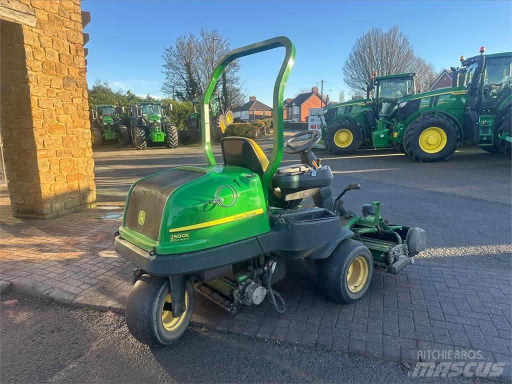 John Deere 2500EH Tolókaros fűnyírók