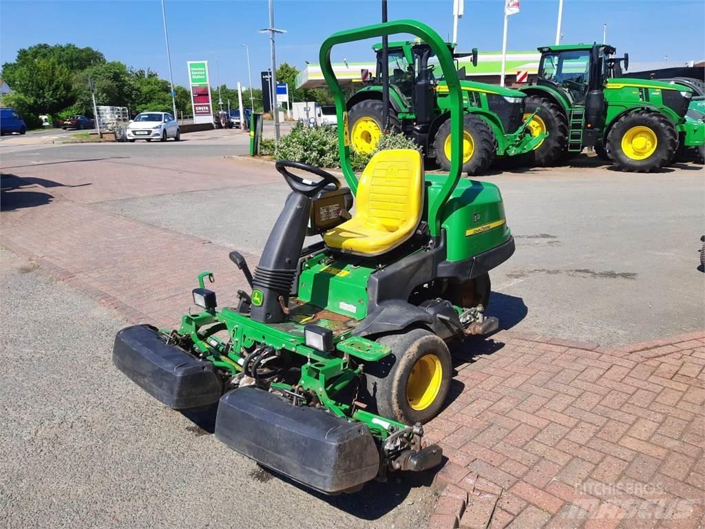 John Deere 2500EH Tolókaros fűnyírók