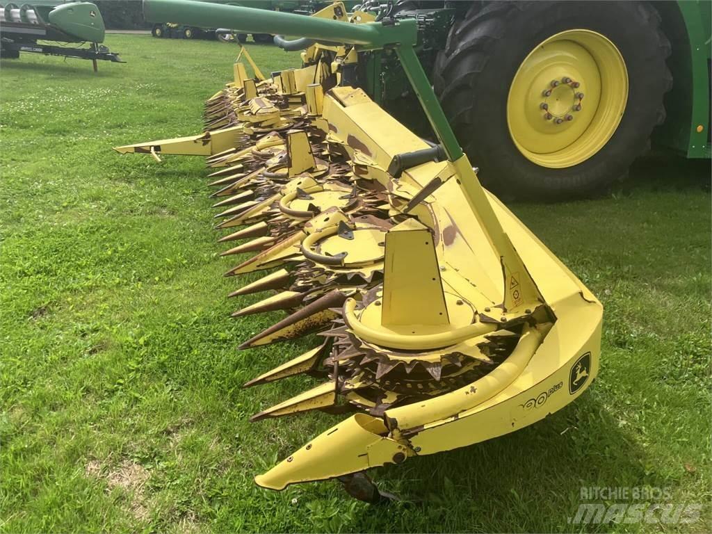 John Deere 390 Plus Önjáró szecskázók