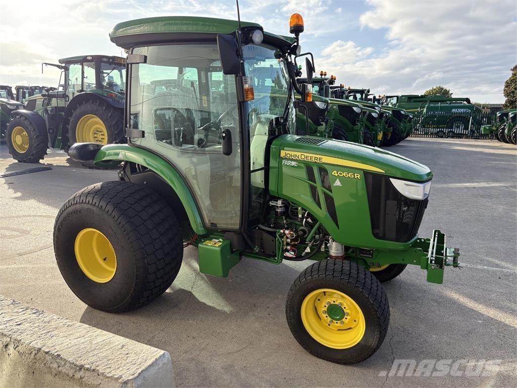 John Deere 4066R Kompakt traktorok