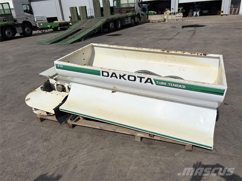 John Deere 410 Egyéb kommunális gépek