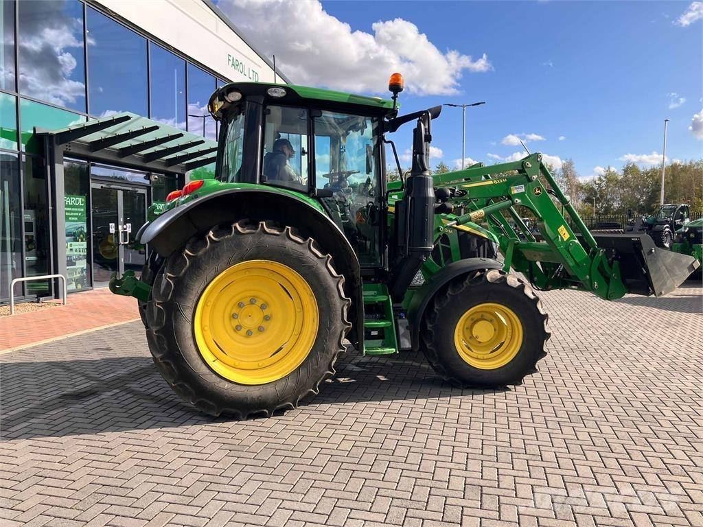 John Deere 6110M Traktorok