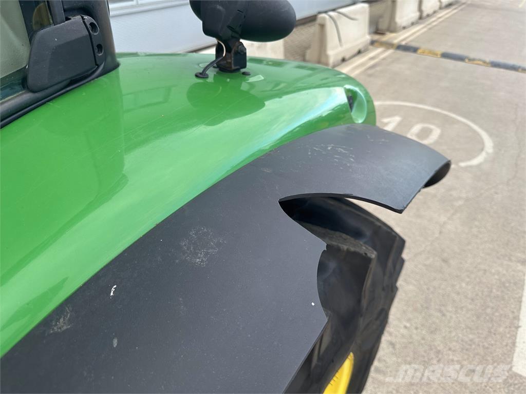 John Deere 6135R Traktorok