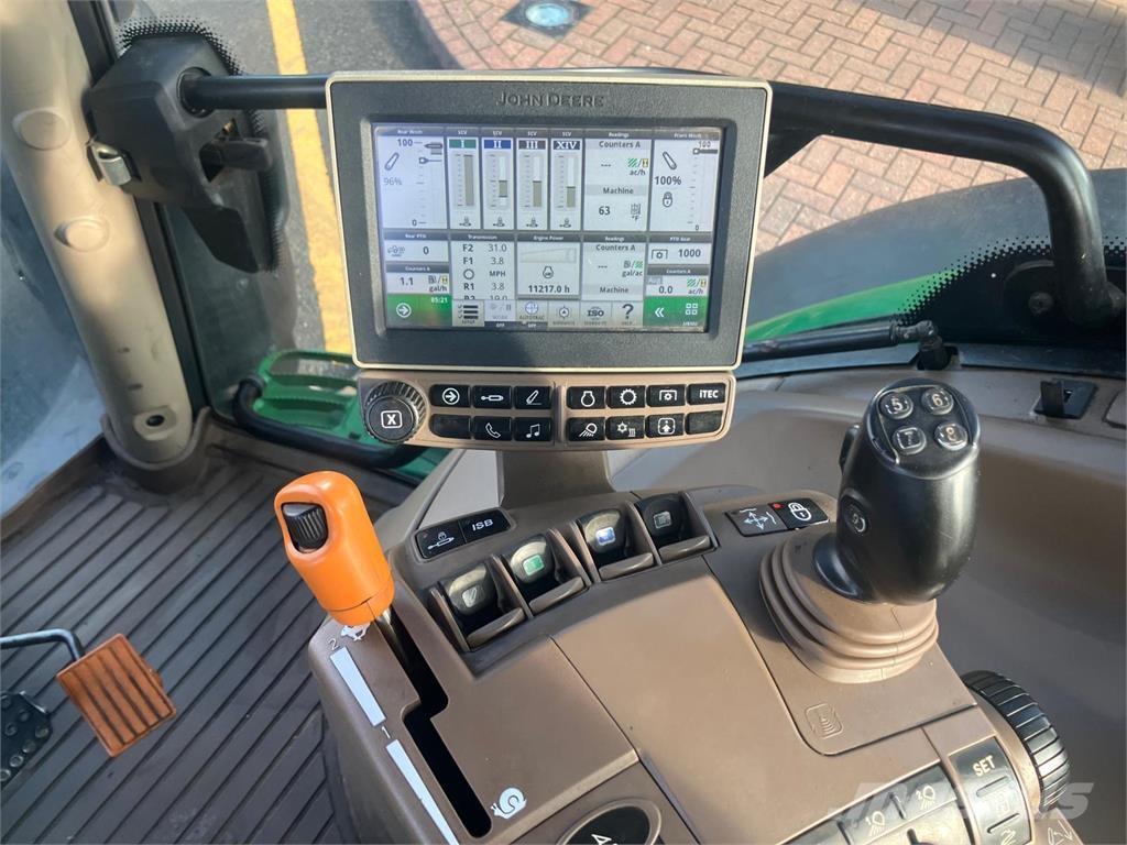 John Deere 6145R Traktorok