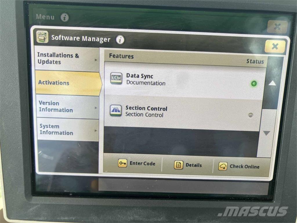 John Deere 6215R Traktorok