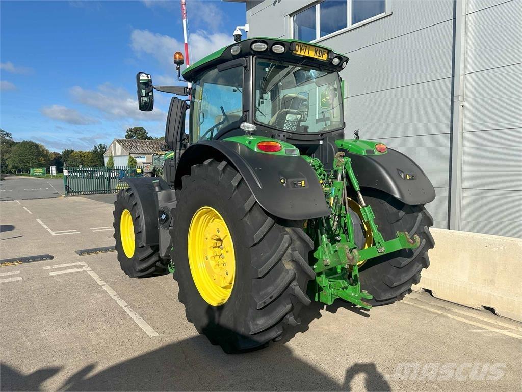 John Deere 6250R Traktorok