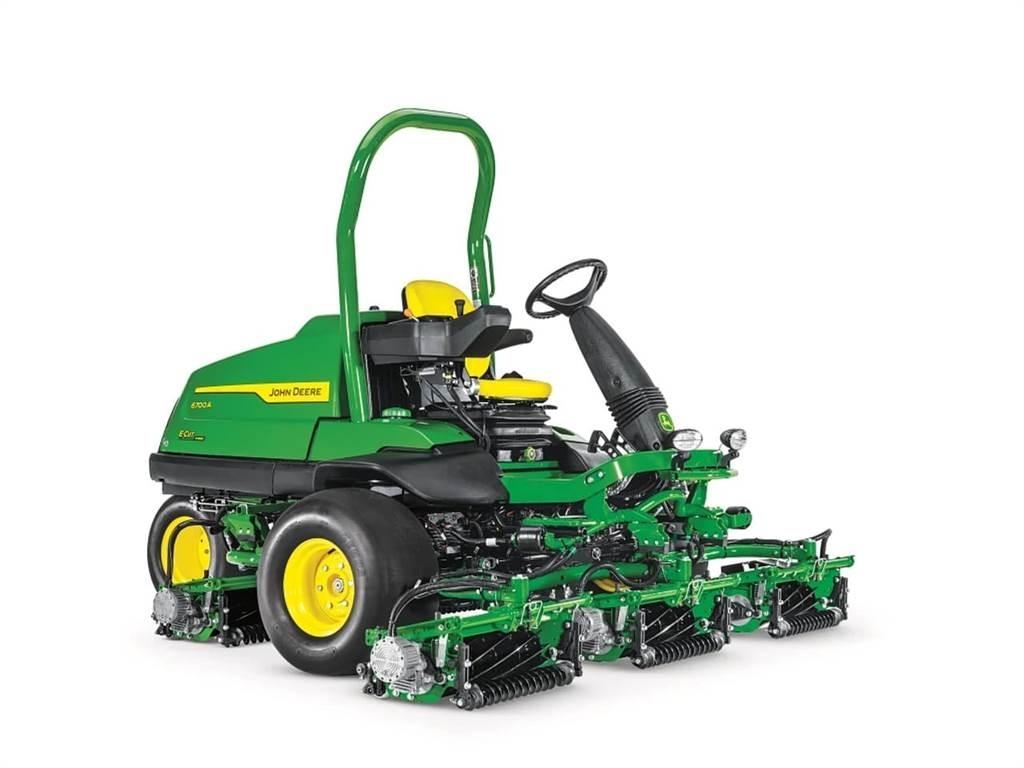 John Deere 6700AE Tolókaros fűnyírók