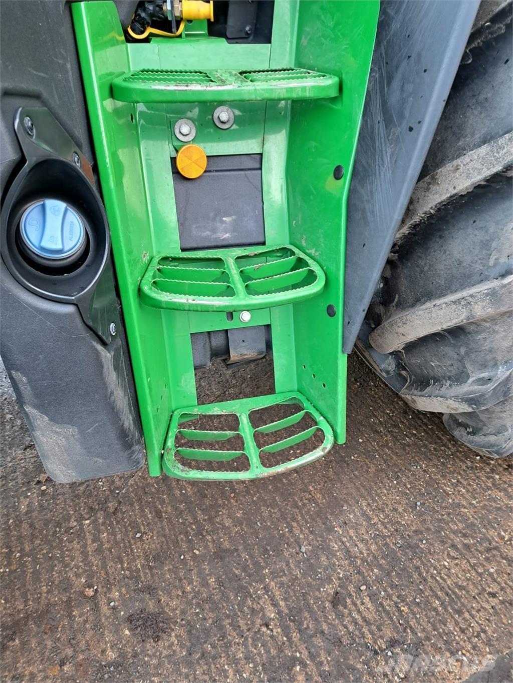 John Deere 6R 155 Traktorok