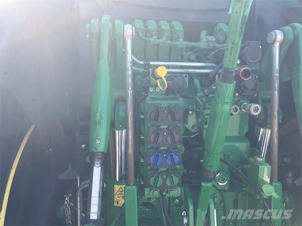 John Deere 6R 155 Traktorok