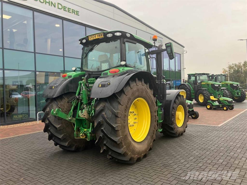 John Deere 6R 215 Traktorok
