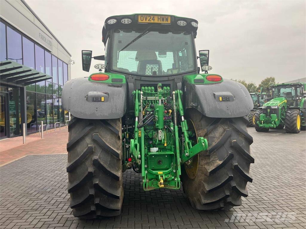 John Deere 6R 215 Traktorok