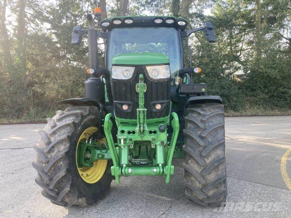 John Deere 6R 215 Traktorok