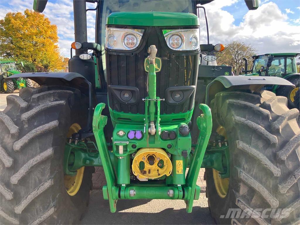 John Deere 6R 215 Traktorok