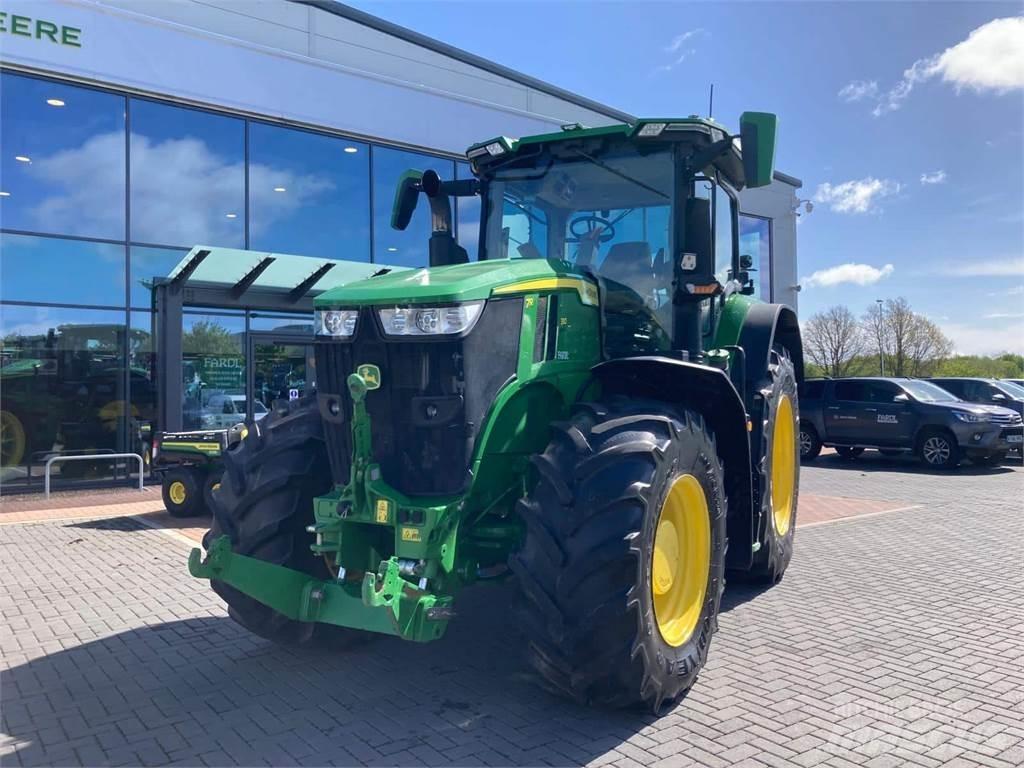 John Deere 7R 310 Traktorok