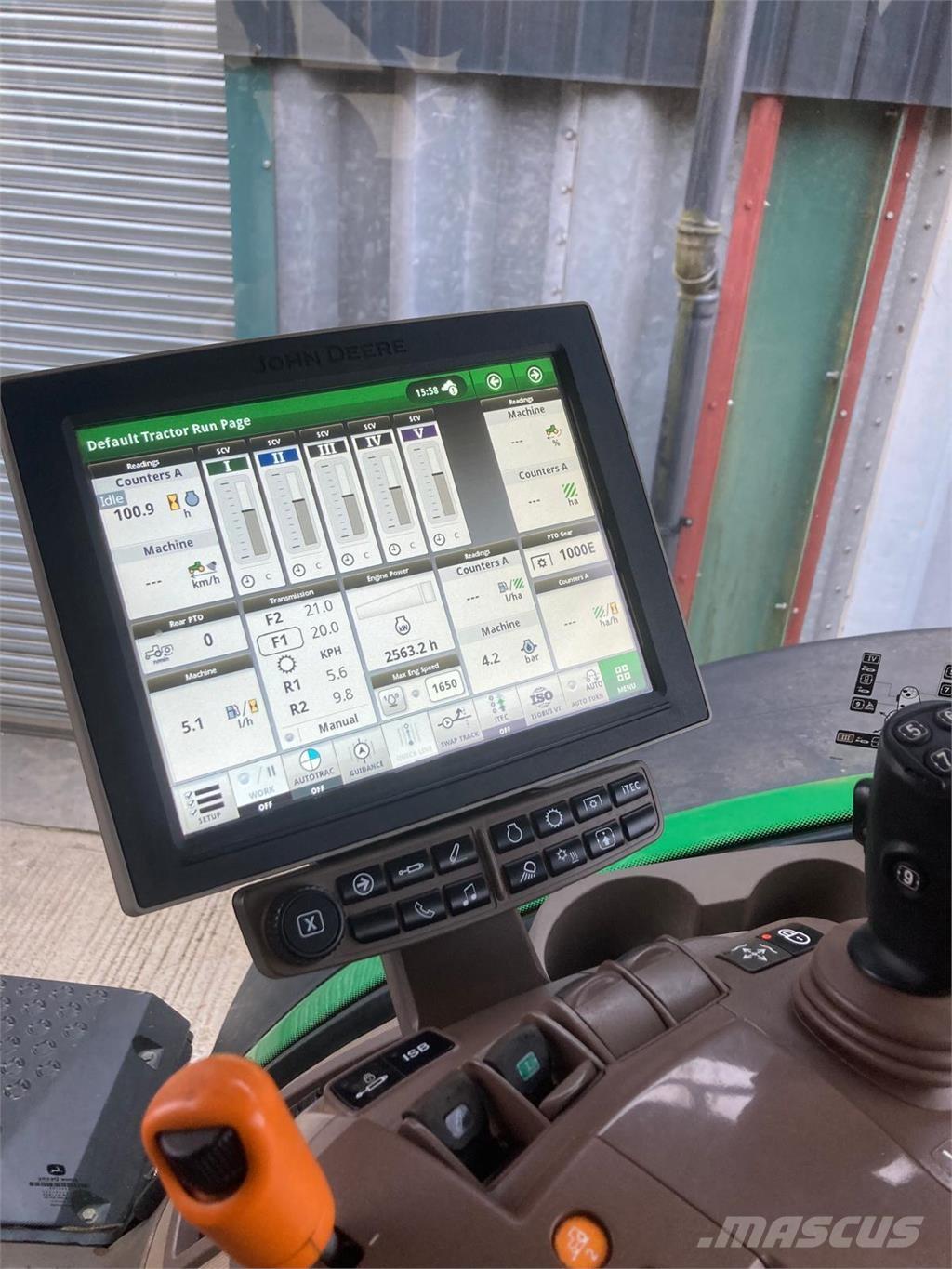 John Deere 8400R Traktorok