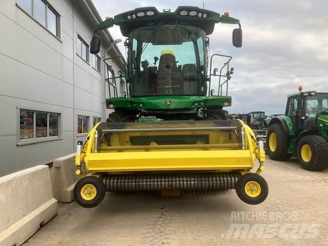 John Deere 8500i Önjáró szecskázók