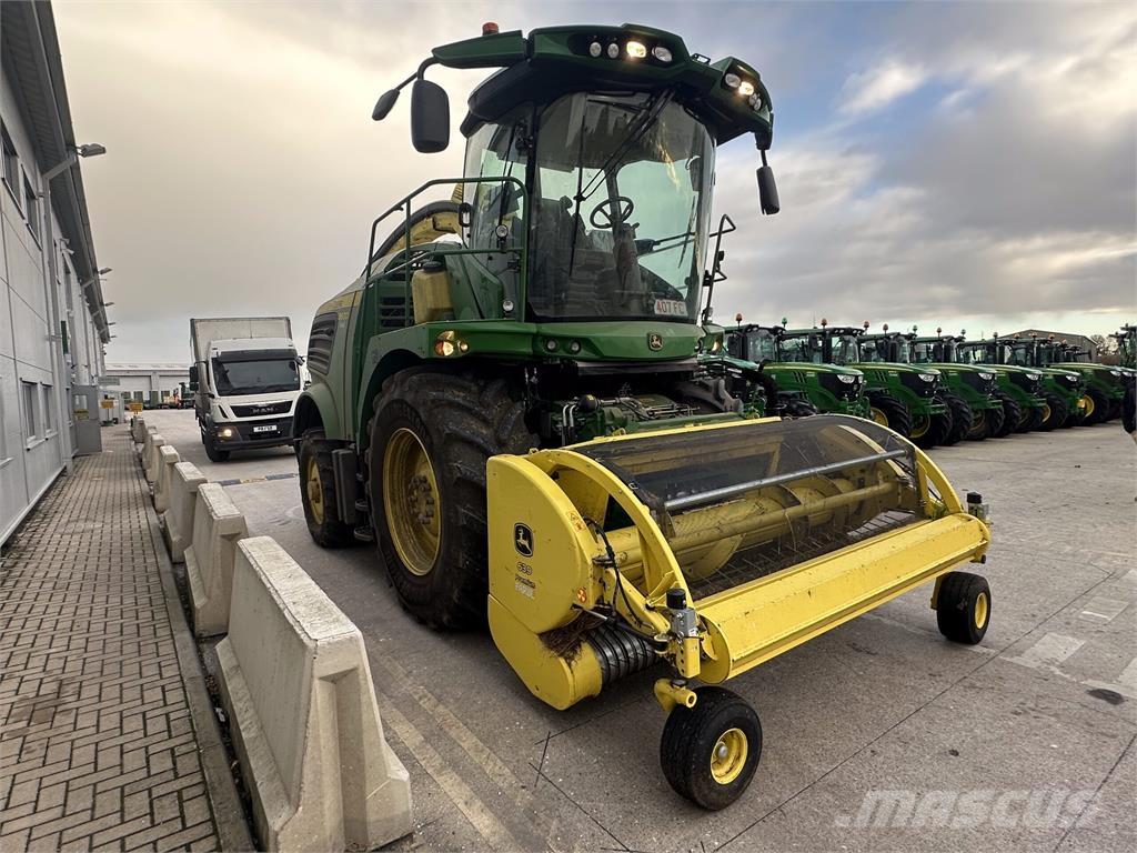 John Deere 8600i Önjáró szecskázók