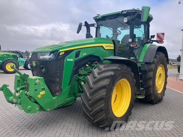 John Deere 8R 370 Traktorok