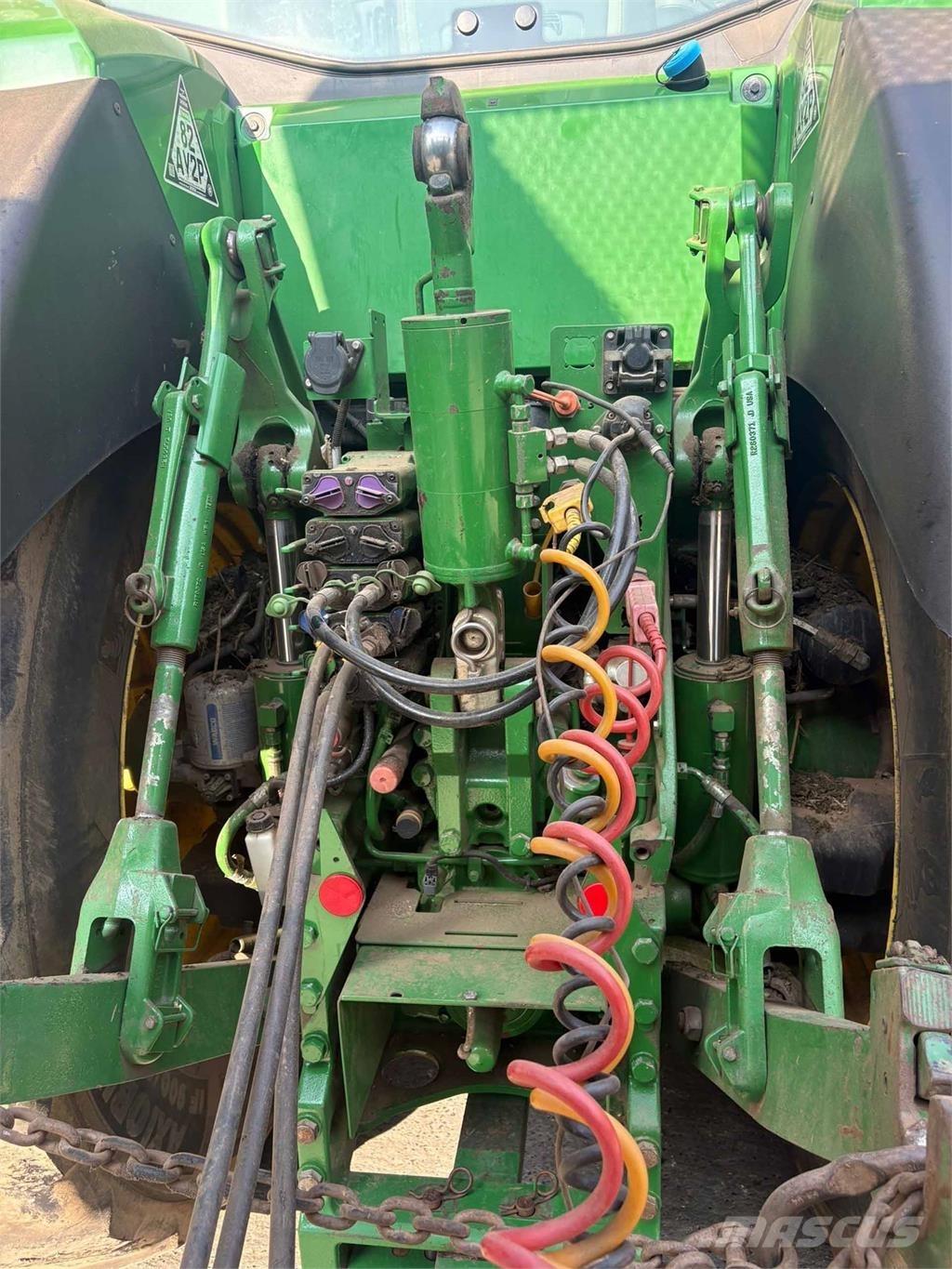John Deere 8R 370 Traktorok