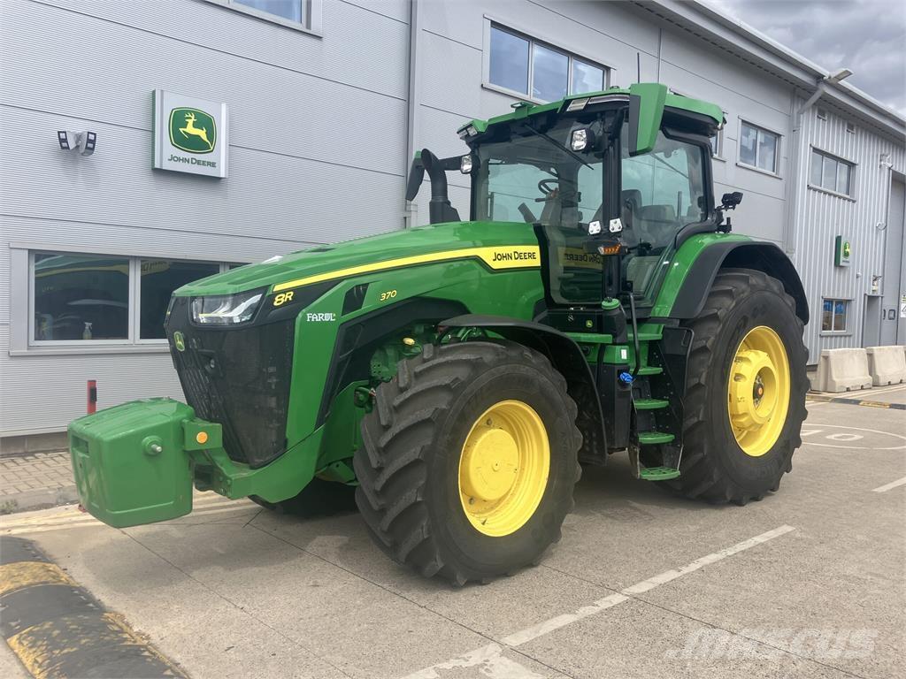 John Deere 8R 370 Traktorok