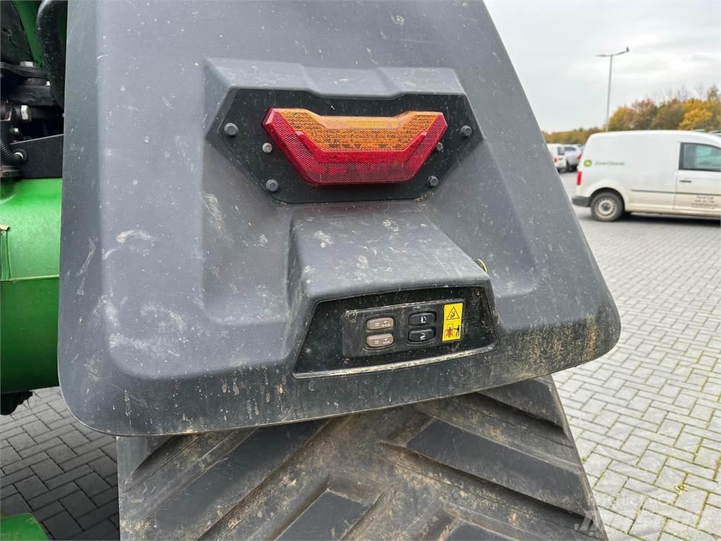 John Deere 8RX 410 Traktorok