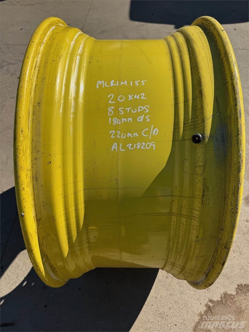 John Deere Example Gumiabroncsok, kerekek és felnik