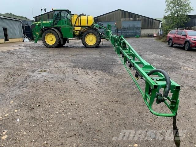 John Deere R4040i Önjáró trágyaszórók