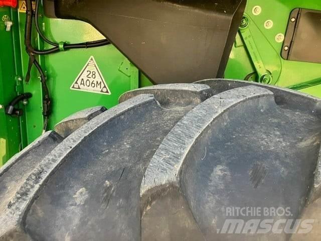 John Deere S690 TM Kombájnok