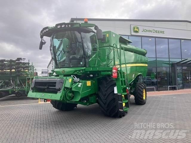 John Deere S785 HM Kombájnok