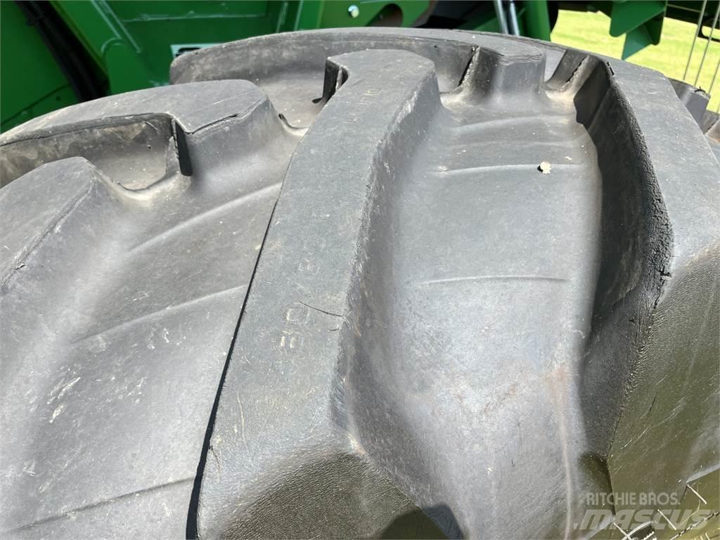 John Deere T550I Kombájnok