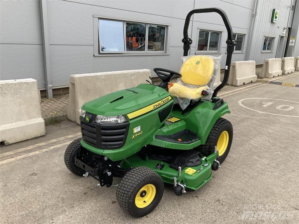 John Deere X940 Ráülős fűnyírók