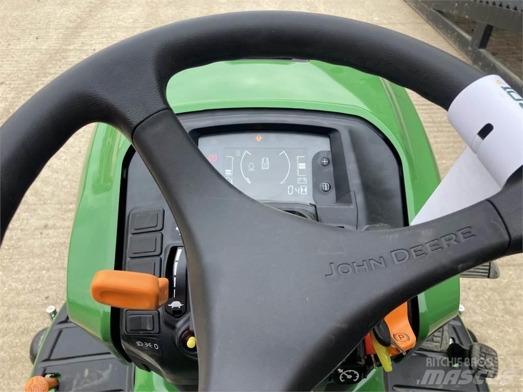 John Deere X950R Ráülős fűnyírók