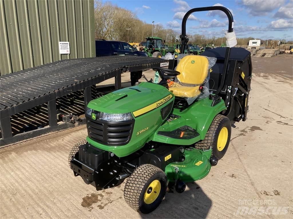 John Deere X950R Ráülős fűnyírók