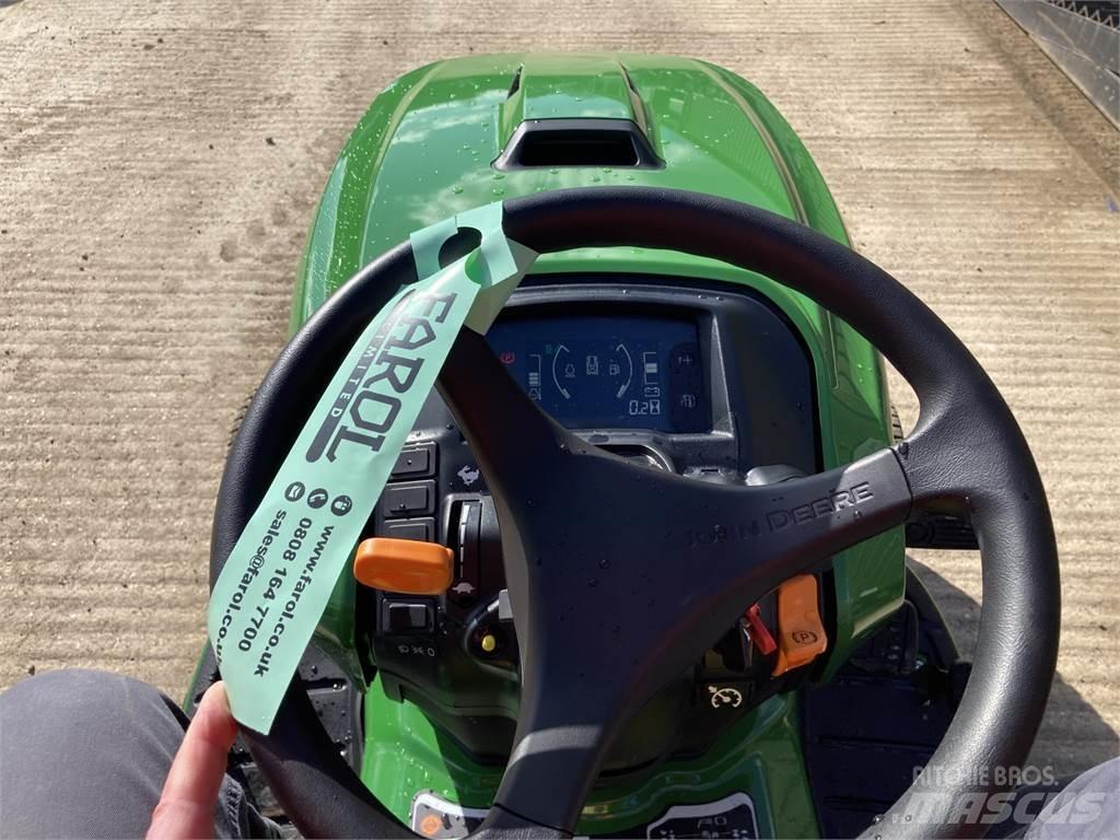 John Deere X950R Ráülős fűnyírók