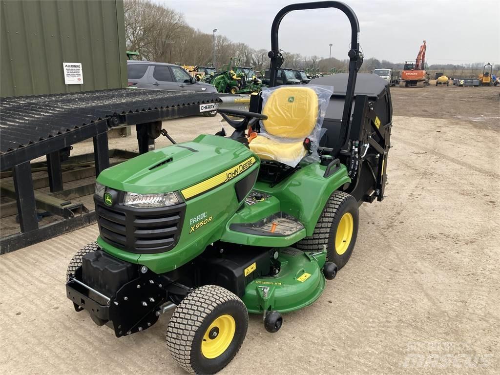 John Deere X950R Ráülős fűnyírók