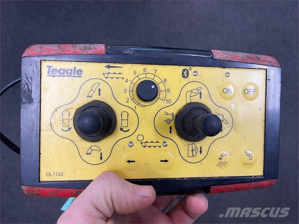 TEAGLE 8100 Trágyaszóró