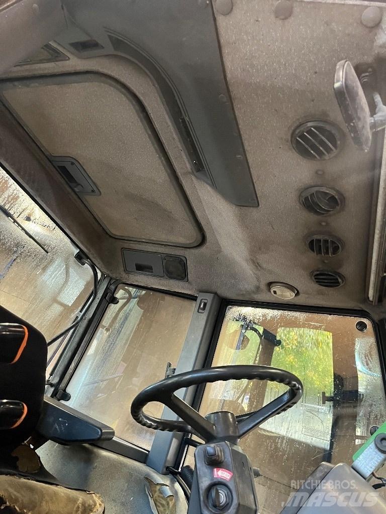 Ford 7840 SLE Traktorok