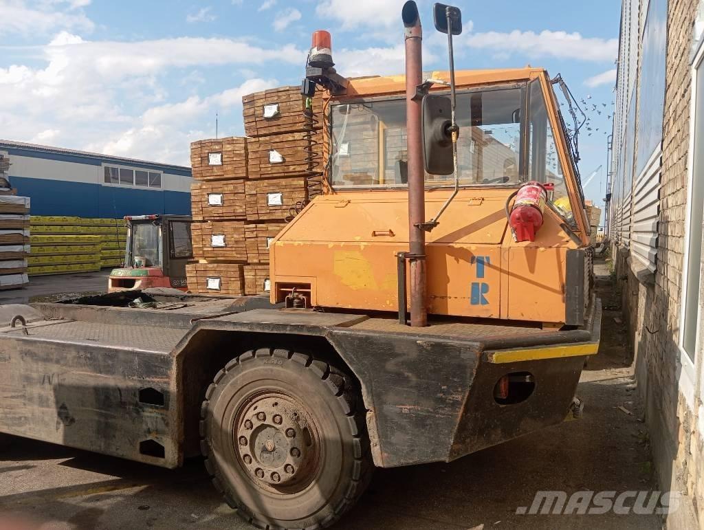 Sisu TR160 AL 4 X4 Terminál targoncák