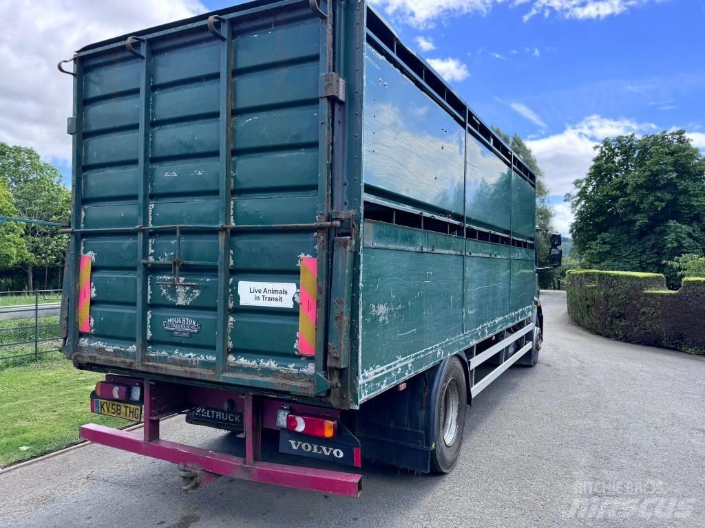 Volvo FL 240 Állatszállító teherautók