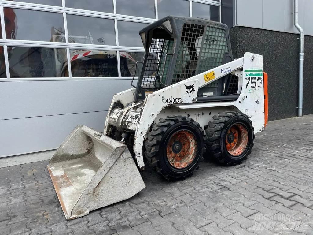 Bobcat 753 Kompaktrakodók