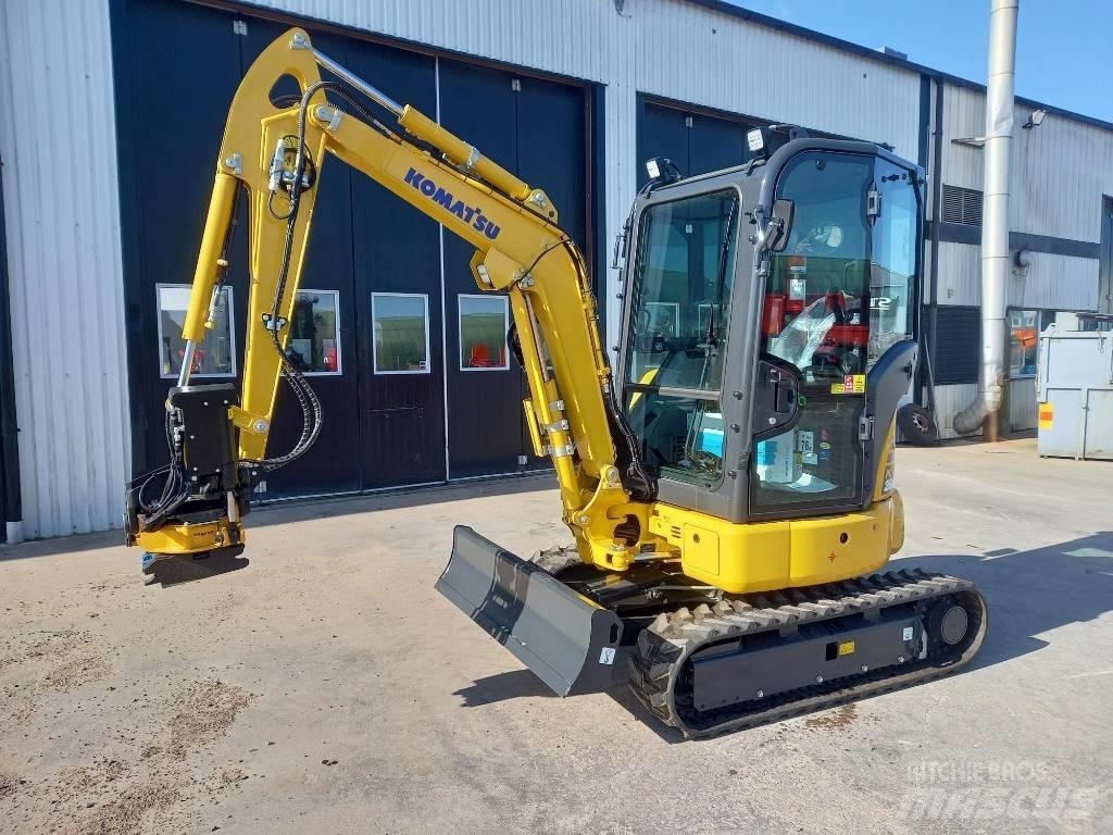 Komatsu PC26MR-5 Mini kotrók < 7t