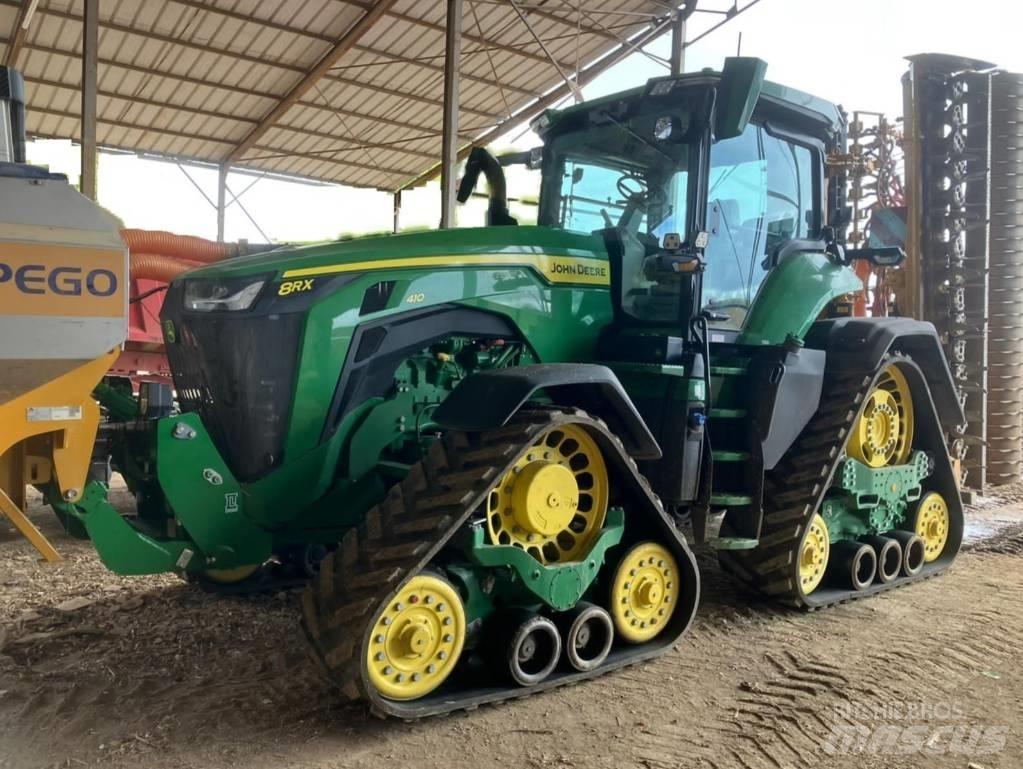 John Deere 8RX410 Traktorok