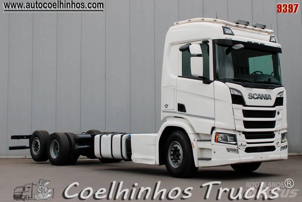 Scania R 520  V8 Fülkés alváz