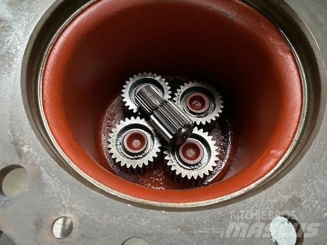 CAT M315 FINAL DRIVE Tengelyek