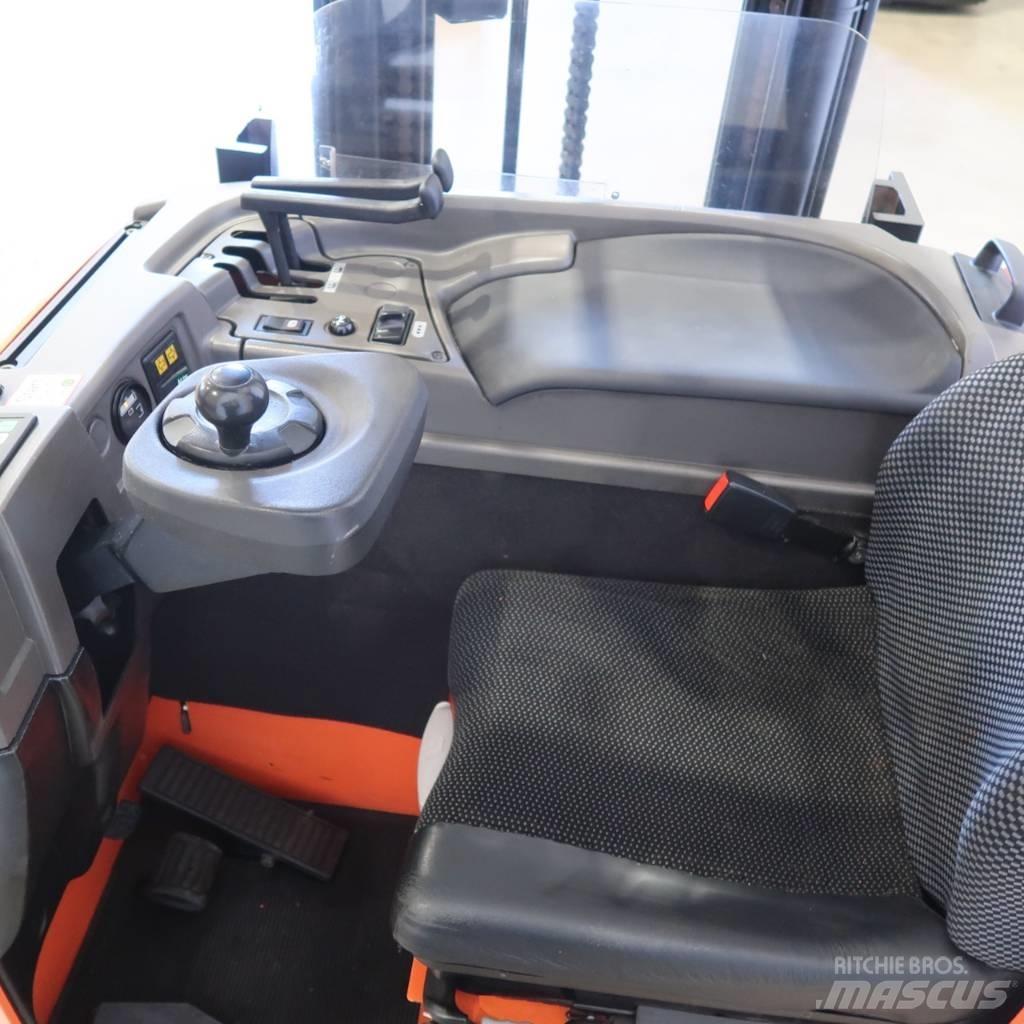 BT SRE160L Elektromos gyalogkíséretű targoncák