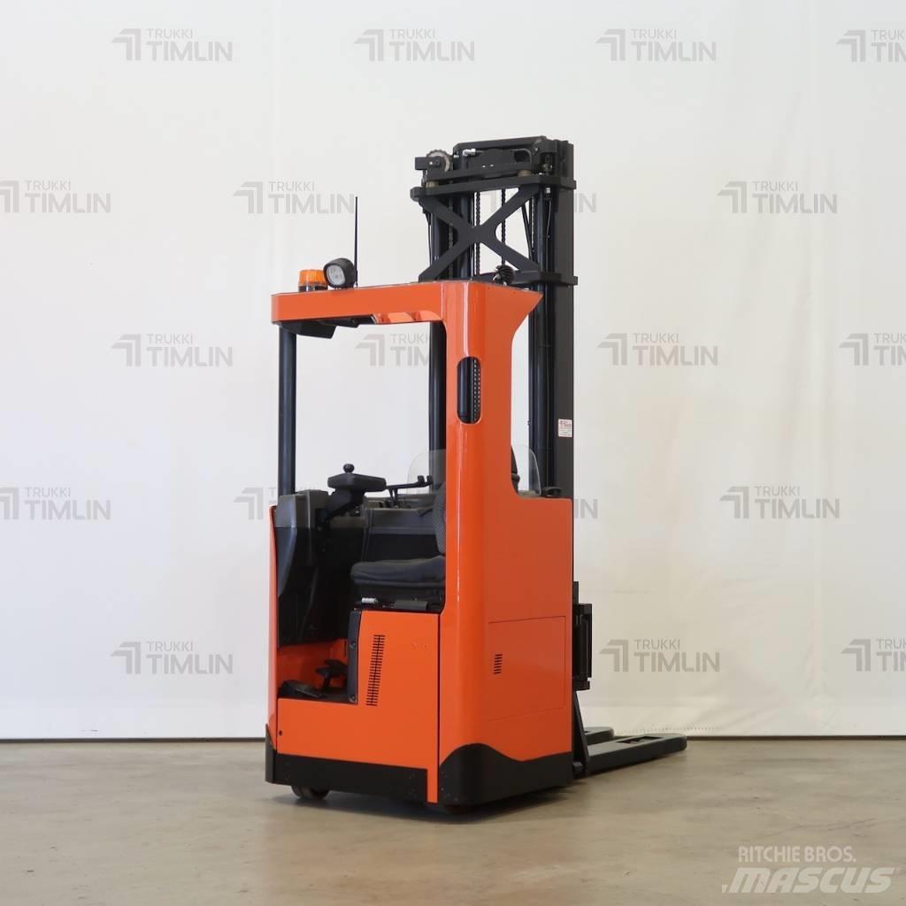 BT SRE160L Elektromos gyalogkíséretű targoncák