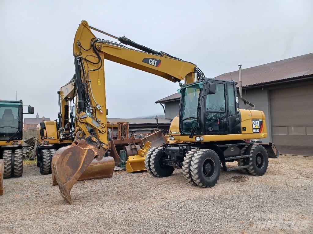 CAT 313 D Gumikerekes kotrók