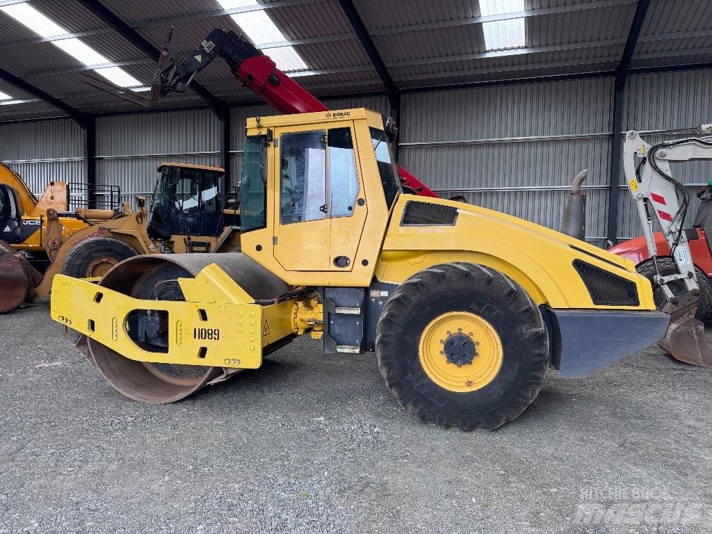 Bomag BW 213 D H-4 Egydobos hengerek