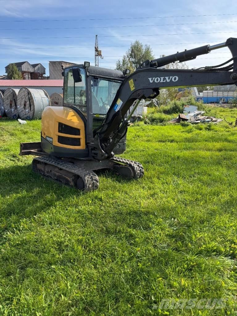 Volvo EC 35 D Mini kotrók < 7t